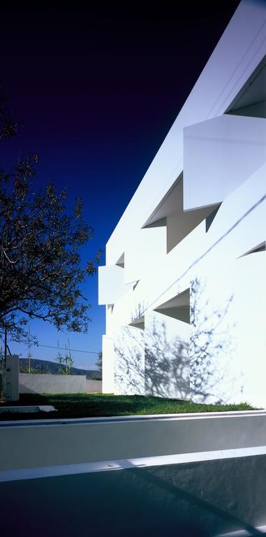 Infinity White Complex By Gk Properties Porto Rafti Exterior photo